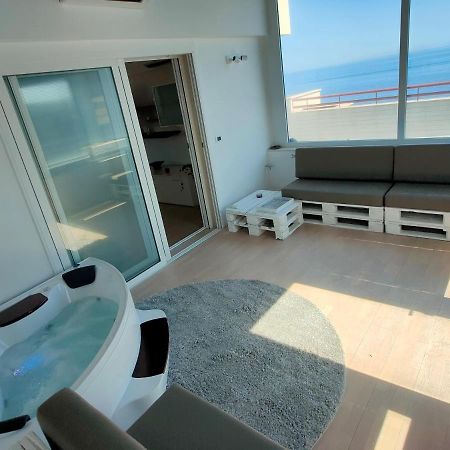 Seafront Suites Bari Exterior foto